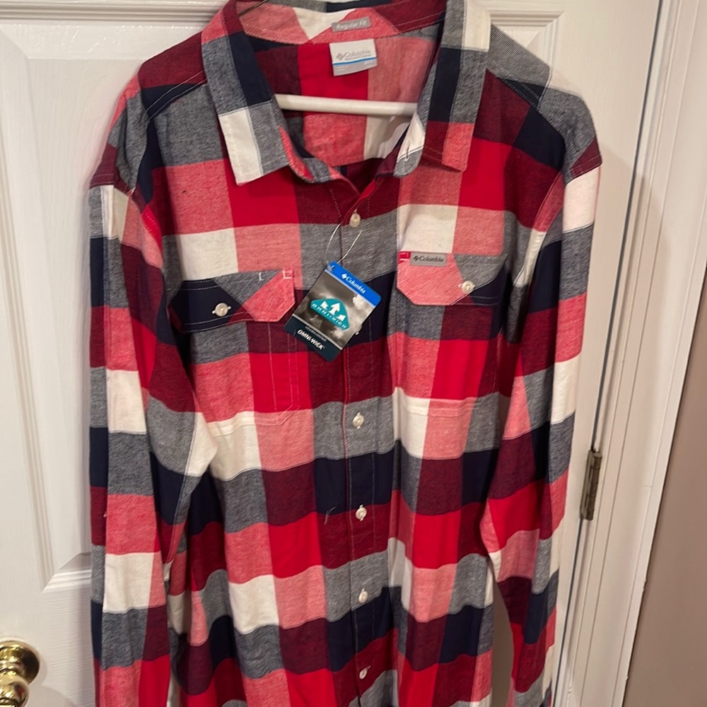 (NEW) Stylish flannels for BIG&Tall (2XT) Great gift for the up coming season.